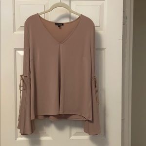 Blush Express top